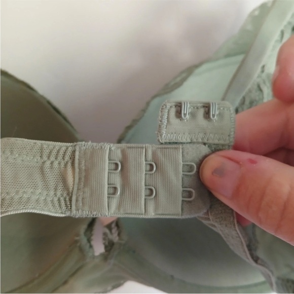 Xhilaration Push Up Bra 36B Green Lace Underwire Adjustable Straps - Picture 8 of 8